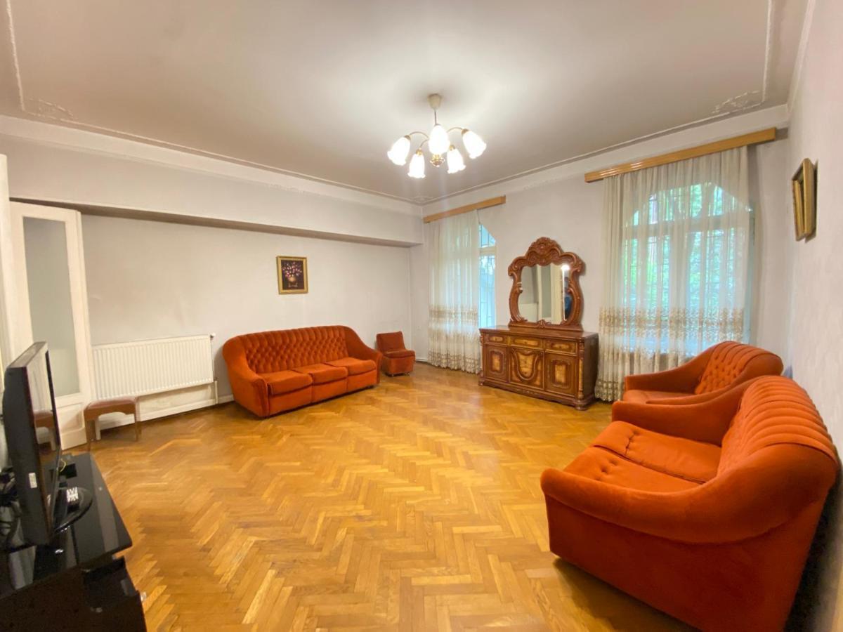 Davit'S Apartment 21 Tiflis Exterior foto